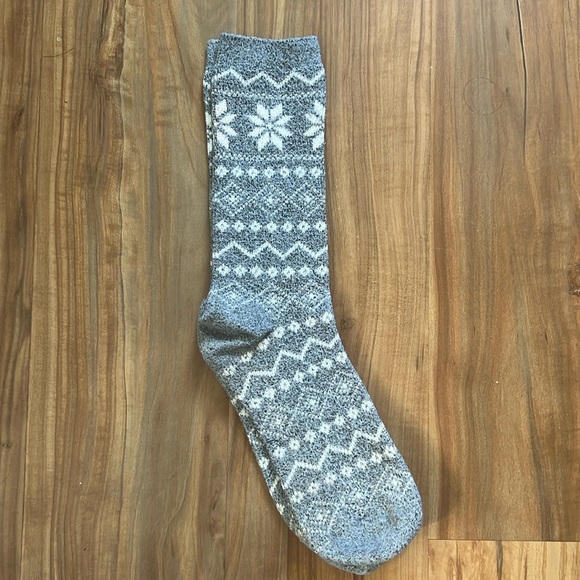 Old Navy Christmas Socks - Picture 1 of 1